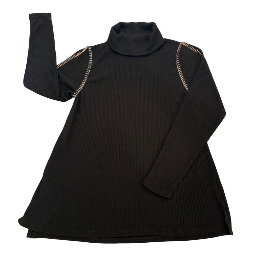 Canyon Retreat Black Ribbed Long Sleeve Turtleneck Top With Contrast Stitching I